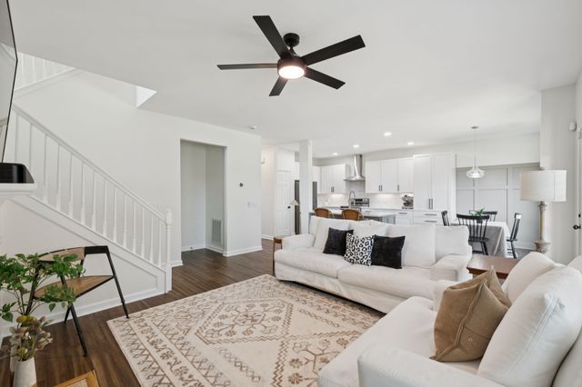 100 Buttercup Cv, Franklin, TN 37064