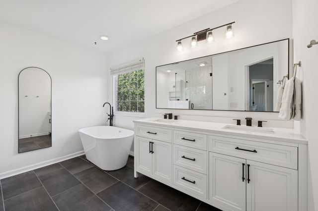 100 Buttercup Cv, Franklin, TN 37064