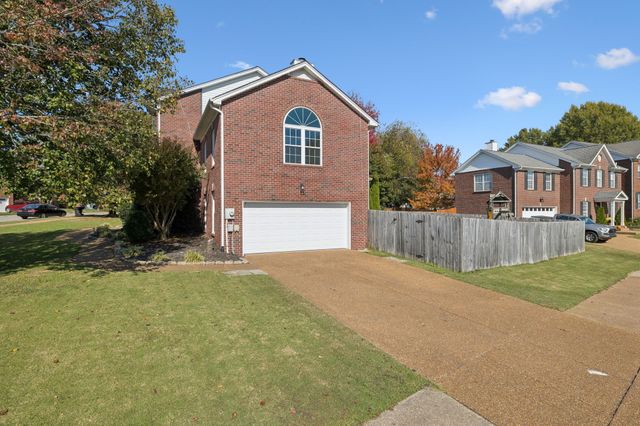 100 Buttercup Cv, Franklin, TN 37064
