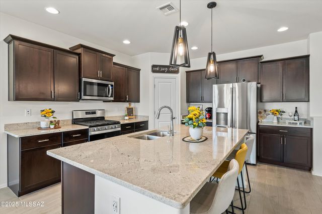 15438 S Camino Napo, Sahuarita, AZ 85629
