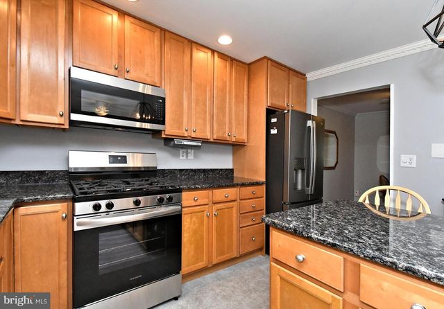 109 MACINTOSH LN, North Wales, PA 19454