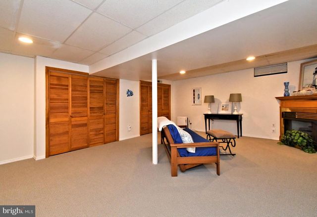 109 MACINTOSH LN, North Wales, PA 19454