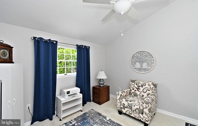 109 MACINTOSH LN, North Wales, PA 19454