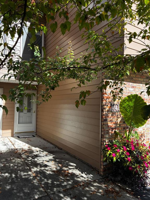 14216 Chestnut Drive, Eden Prairie, MN 55347 — photo 2