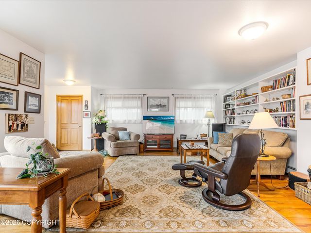 830 Jackson Street, Ketchikan, AK 99901