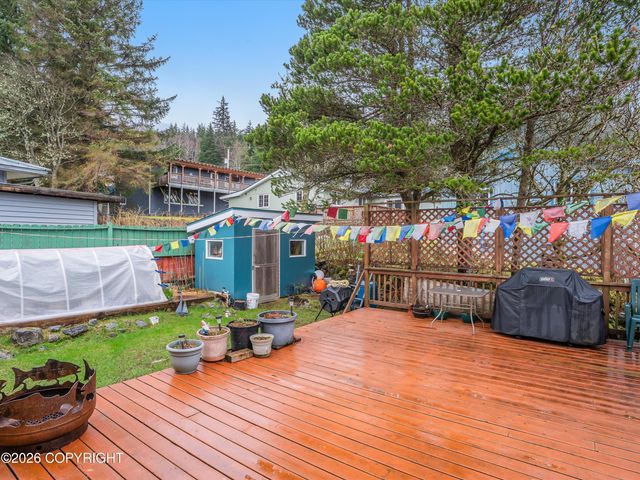 830 Jackson Street, Ketchikan, AK 99901