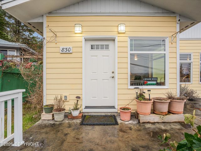 830 Jackson Street, Ketchikan, AK 99901