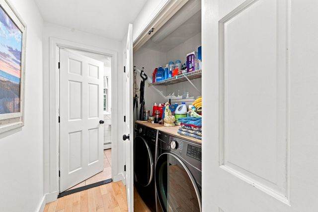 5 Lady Slipper Ln, Methuen, MA 01844