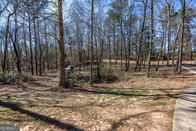 829 Thrash Road, Lagrange, GA 30241