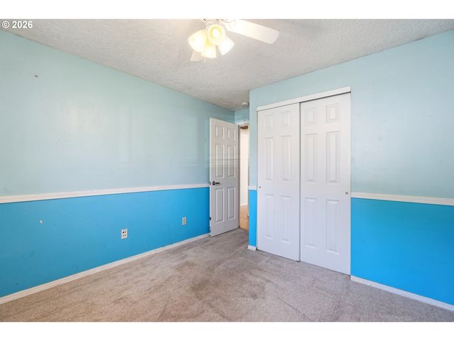 1764 Sw ALMOND Ct, Mc Minnville, OR 97128