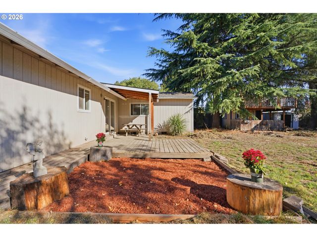 1764 Sw ALMOND Ct, Mc Minnville, OR 97128