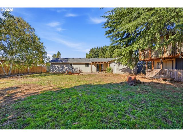 1764 Sw ALMOND Ct, Mc Minnville, OR 97128