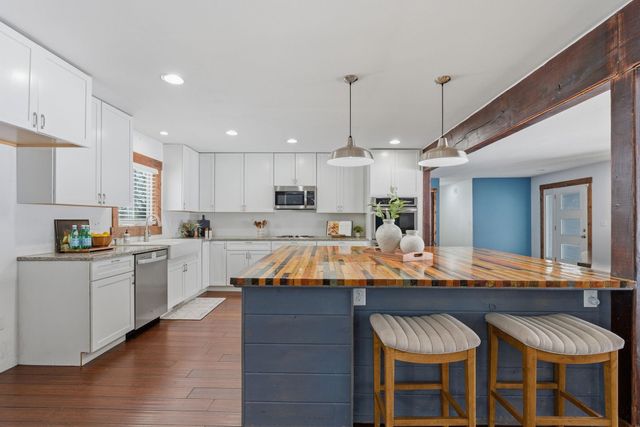 1350 S Colleen Terrace, Andover, KS 67002