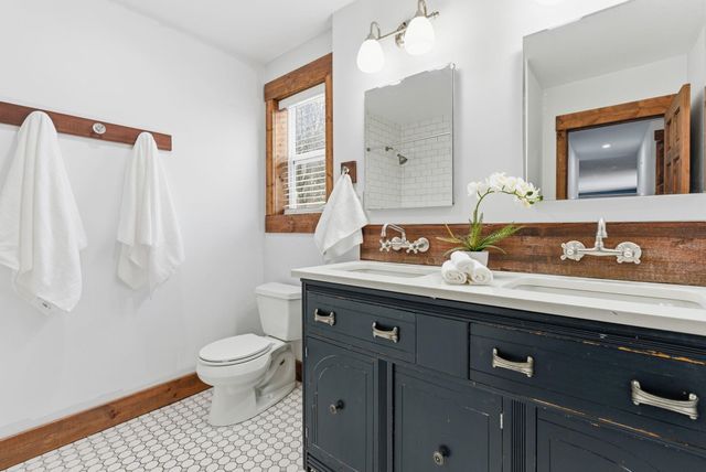 1350 S Colleen Terrace, Andover, KS 67002