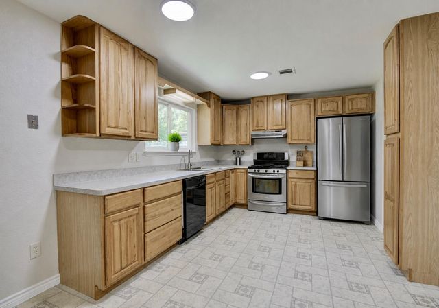 1603 Holstein DR, Austin, TX 78758