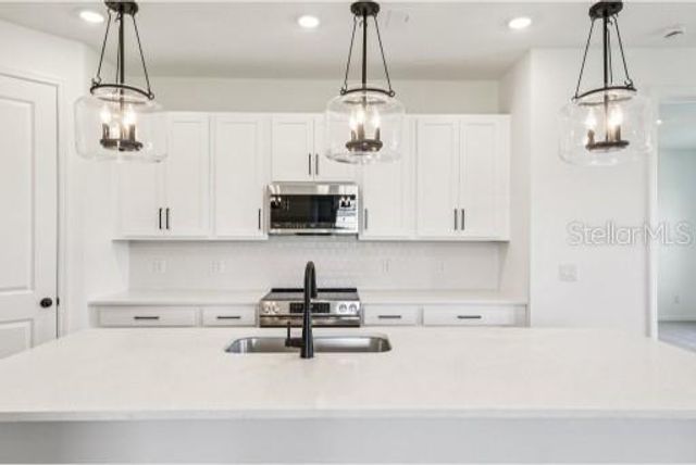 3173 SAILHOUSE DRIVE, St Cloud, FL 34771