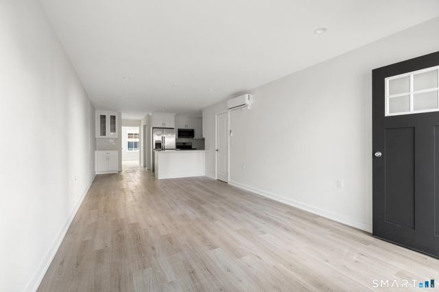 29 Village Road 7, Milford, CT 06460