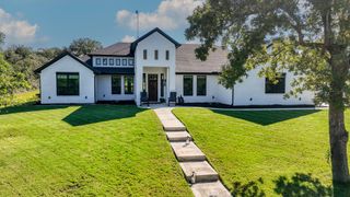 133 River Rock Court, Poolville, TX 76487