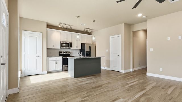 4431 Knoxville Street A, Houston, TX 77051