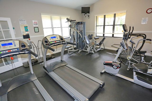 3277 Jog Park Drive, Greenacres, FL 33467