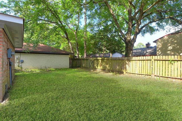 23118 Whispering Willow Drive, Spring, TX 77373