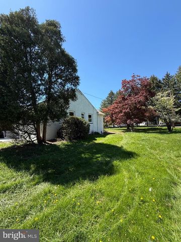 1300 KIRKS LN, Dresher, PA 19025