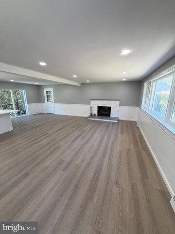 1300 KIRKS LN, Dresher, PA 19025