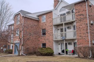 1345 CUNAT Court 3D, Lake In The Hills, IL 60156