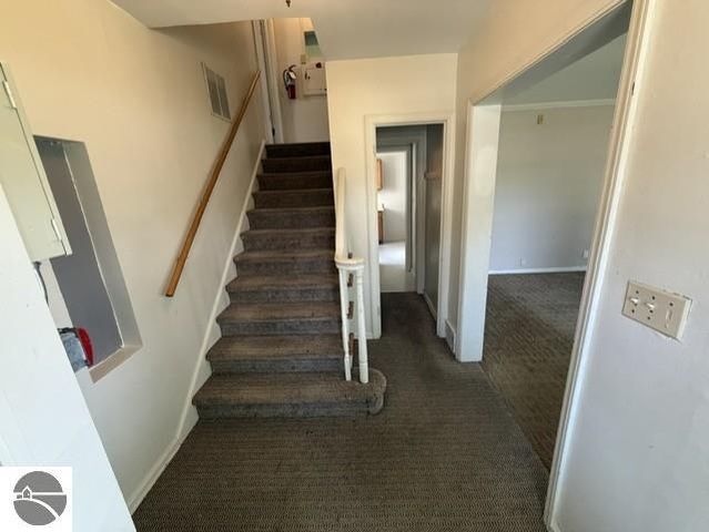 715 W Center Street, Alma, MI 48801