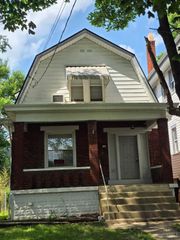 3706 Wieman Avenue, Cincinnati, OH 45205