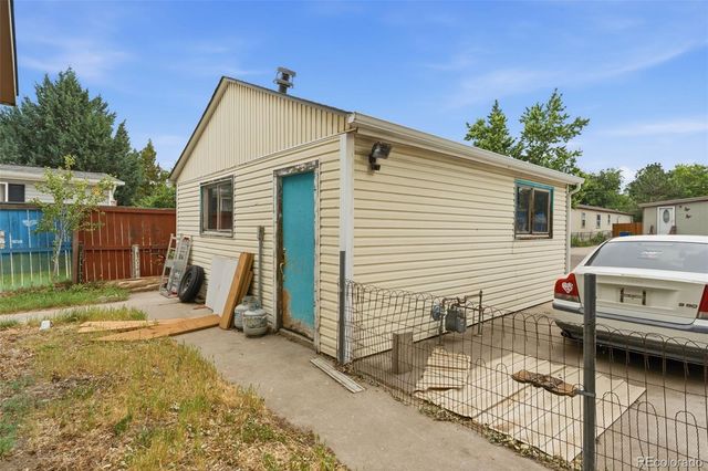 135 Poplar Street, Lochbuie, CO 80603