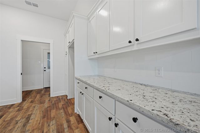 116 8th Avenue, Colbert, OK 74733