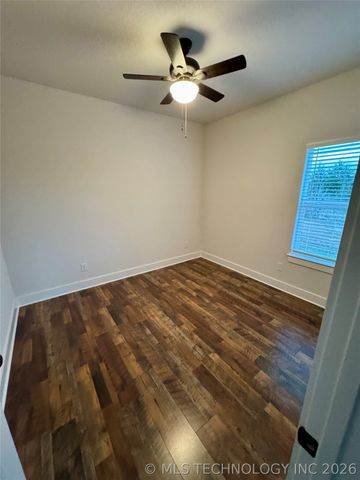 116 8th Avenue, Colbert, OK 74733