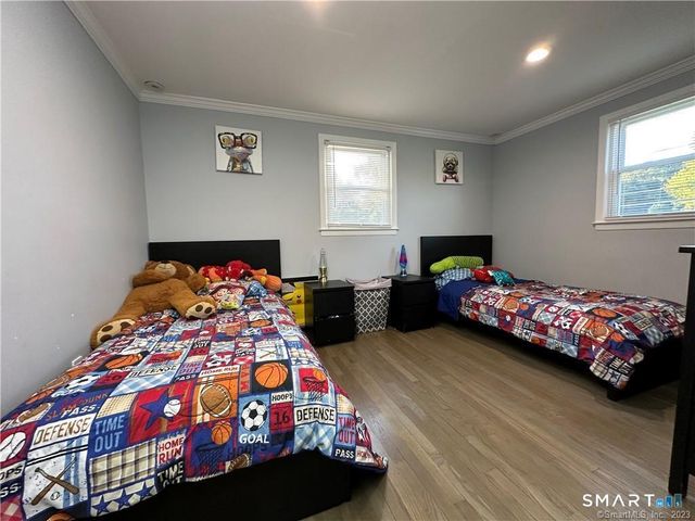 38 Pastors Walk, Monroe, CT 06468
