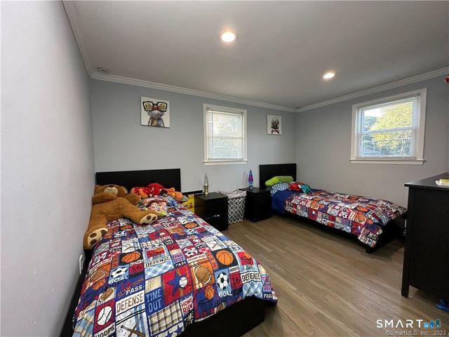 38 Pastors Walk, Monroe, CT 06468