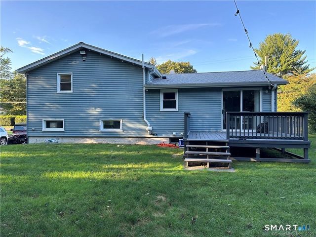 38 Pastors Walk, Monroe, CT 06468