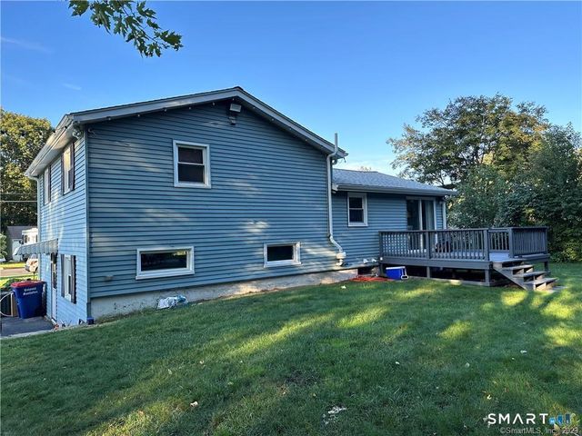 38 Pastors Walk, Monroe, CT 06468