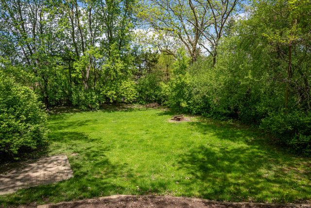 3516 Kings Lair Drive, Spring Grove, IL 60081