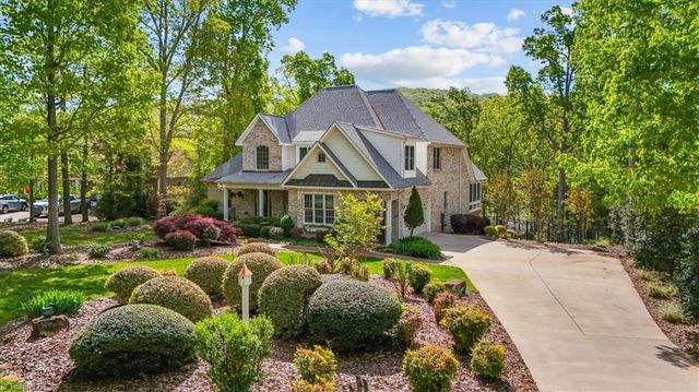 135 Harbor Drive W, Lexington, NC 27292