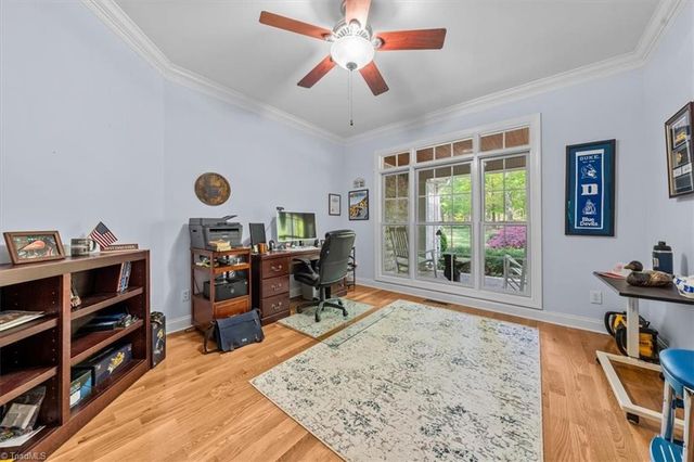 135 Harbor Drive W, Lexington, NC 27292