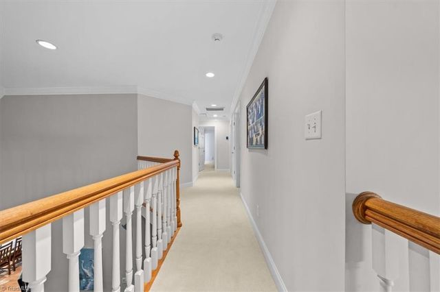 135 Harbor Drive W, Lexington, NC 27292