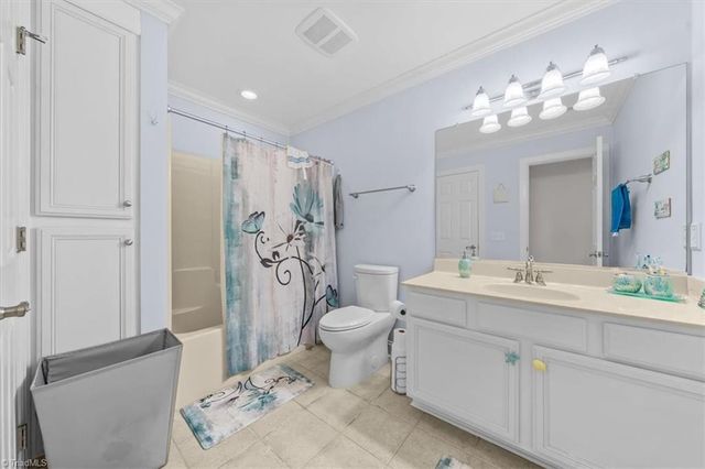 135 Harbor Drive W, Lexington, NC 27292