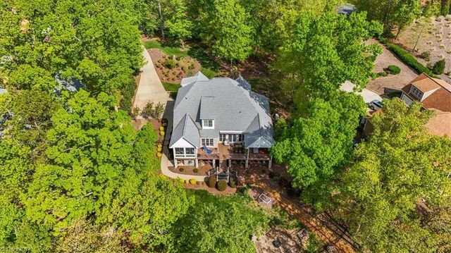 135 Harbor Drive W, Lexington, NC 27292