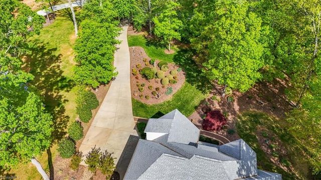 135 Harbor Drive W, Lexington, NC 27292