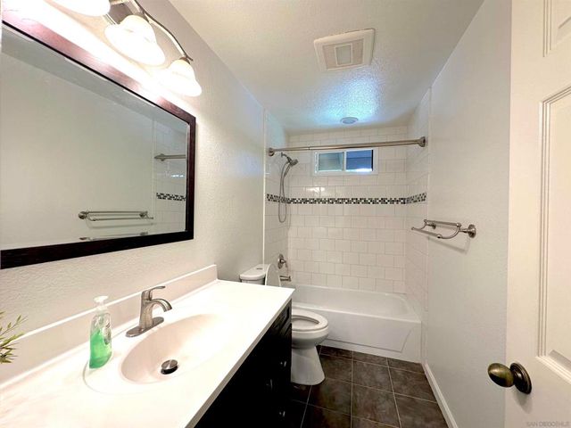 16238 Avenida Venusto E, San Diego, CA 92128