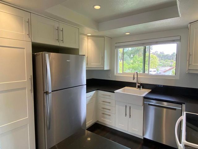 16238 Avenida Venusto E, San Diego, CA 92128