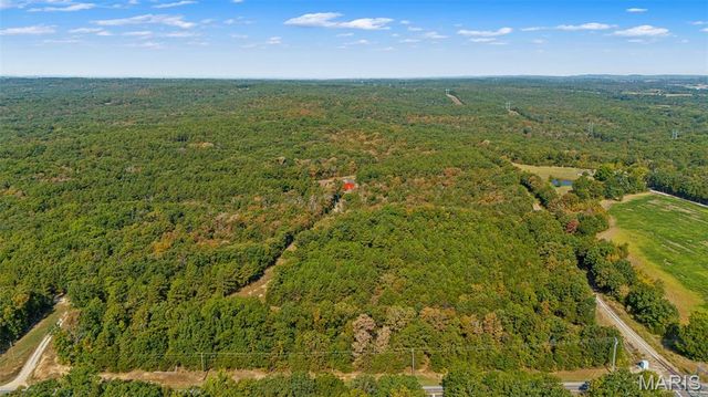 10051 Highway 32, Ste Genevieve, MO 63670