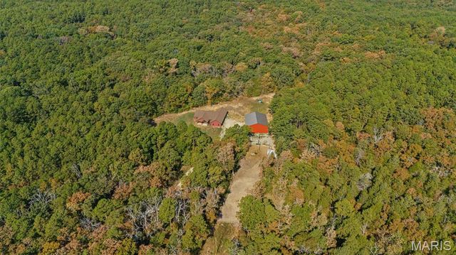 10051 Highway 32, Ste Genevieve, MO 63670