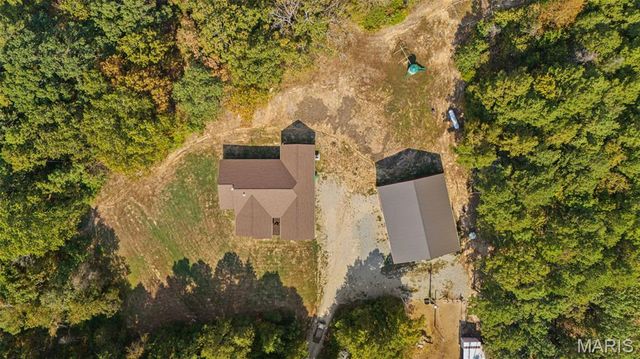 10051 Highway 32, Ste Genevieve, MO 63670