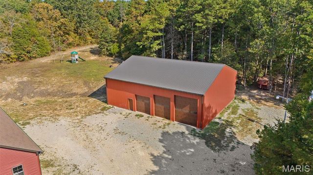 10051 Highway 32, Ste Genevieve, MO 63670